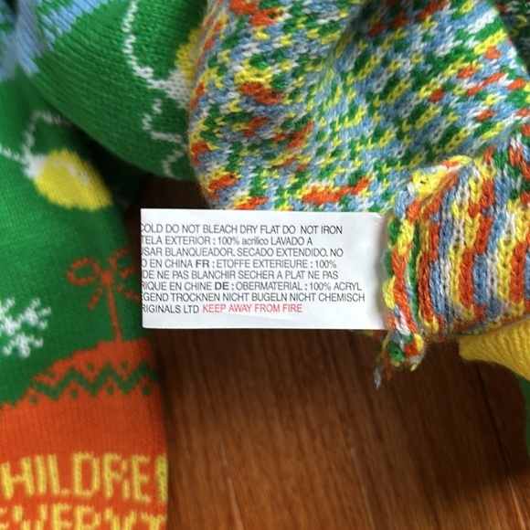 The world‘s strangest Christmas sweater - Size M - Picture 12 of 16